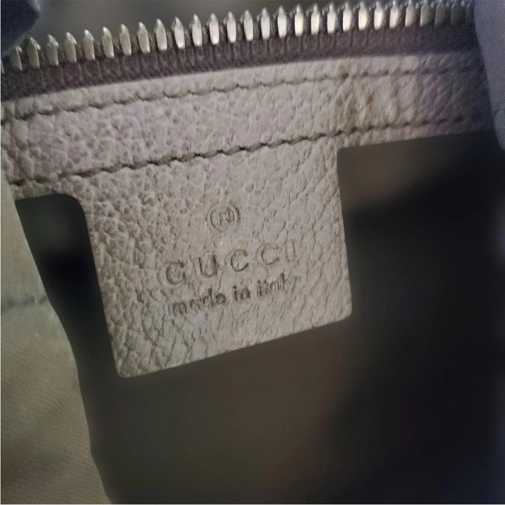 Gucci Brown Leather Patch With Gold Logo - image 7